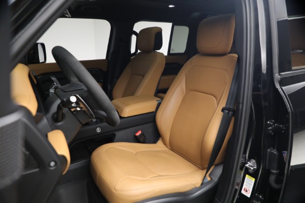 Used 2024 Land Rover Defender 110 V8 P525 for sale $84,900 at Rolls-Royce Motor Cars Greenwich in Greenwich CT 06830 14