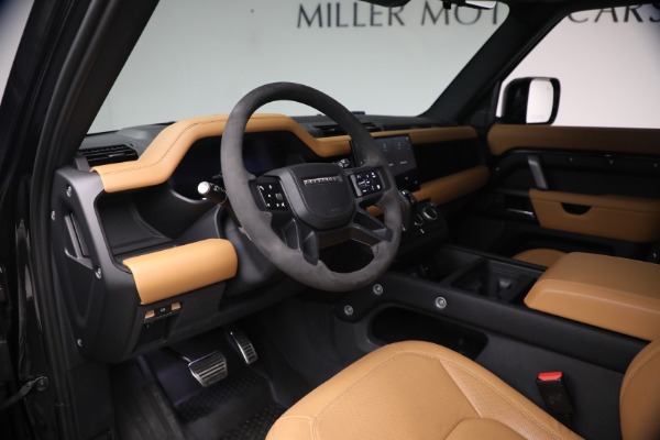 Used 2024 Land Rover Defender 110 V8 P525 for sale $84,900 at Rolls-Royce Motor Cars Greenwich in Greenwich CT 06830 15