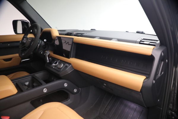 Used 2024 Land Rover Defender 110 V8 P525 for sale $84,900 at Rolls-Royce Motor Cars Greenwich in Greenwich CT 06830 18
