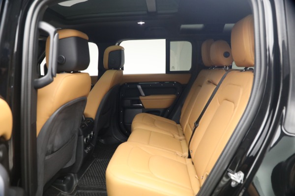 Used 2024 Land Rover Defender 110 V8 P525 for sale $84,900 at Rolls-Royce Motor Cars Greenwich in Greenwich CT 06830 19