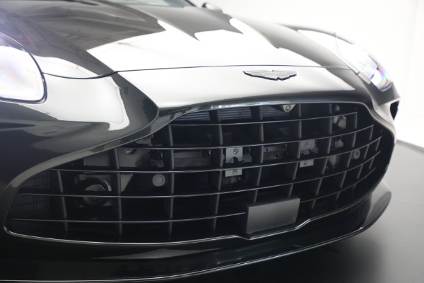 New 2026 Aston Martin Vantage S Roadster for sale $263,900 at Rolls-Royce Motor Cars Greenwich in Greenwich CT 06830 26
