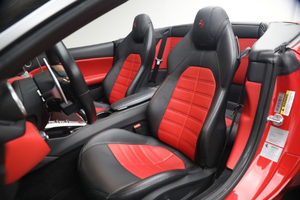 Used 2017 Ferrari California T for sale $163,900 at Rolls-Royce Motor Cars Greenwich in Greenwich CT 06830 14