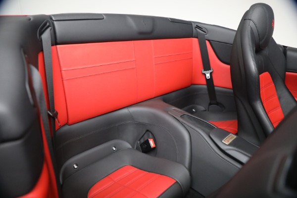 Used 2017 Ferrari California T for sale $163,900 at Rolls-Royce Motor Cars Greenwich in Greenwich CT 06830 20