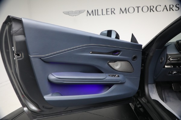 New 2026 Aston Martin Vantage S Roadster for sale $295,000 at Rolls-Royce Motor Cars Greenwich in Greenwich CT 06830 28