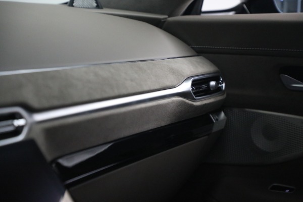 New 2026 Aston Martin Vantage S for sale $257,880 at Rolls-Royce Motor Cars Greenwich in Greenwich CT 06830 18