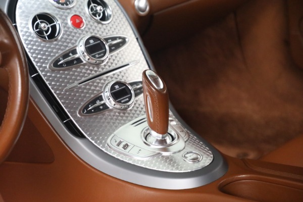 Used 2006 Bugatti Veyron 16.4 for sale Call for price at Rolls-Royce Motor Cars Greenwich in Greenwich CT 06830 19