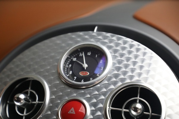 Used 2006 Bugatti Veyron 16.4 for sale Call for price at Rolls-Royce Motor Cars Greenwich in Greenwich CT 06830 20
