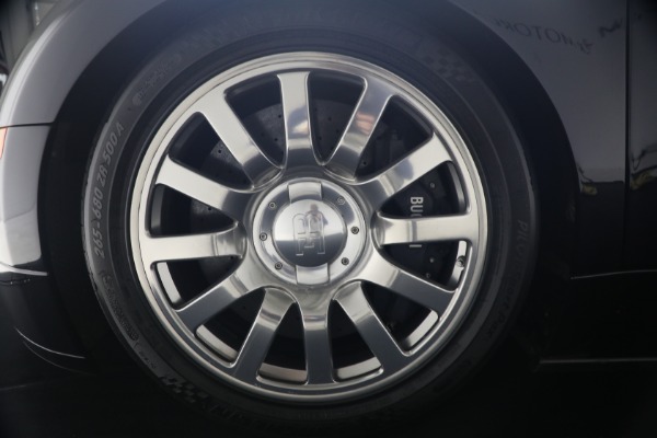 Used 2006 Bugatti Veyron 16.4 for sale Call for price at Rolls-Royce Motor Cars Greenwich in Greenwich CT 06830 25