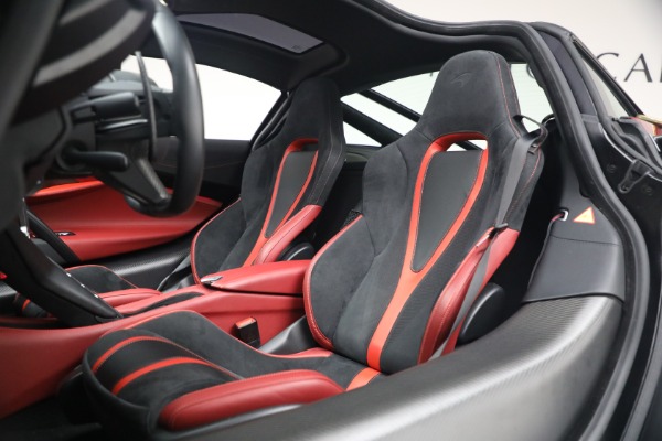 Used 2019 McLaren 720S Performance for sale $275,900 at Rolls-Royce Motor Cars Greenwich in Greenwich CT 06830 20