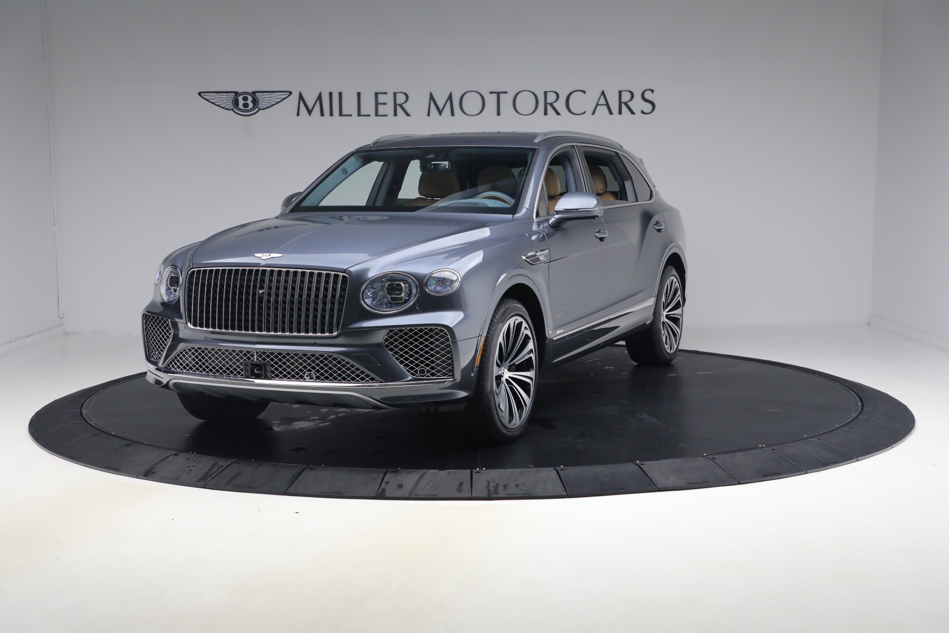 Used 2026 Bentley Bentayga EWB Azure V8 for sale $279,900 at Rolls-Royce Motor Cars Greenwich in Greenwich CT 06830 1