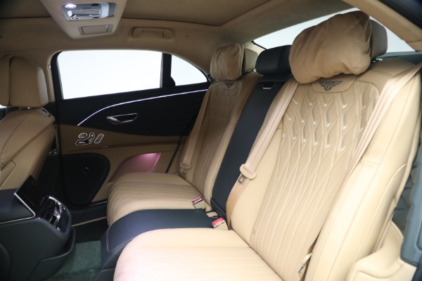 New 2027 Bentley Flying Spur Azure for sale $363,300 at Rolls-Royce Motor Cars Greenwich in Greenwich CT 06830 22