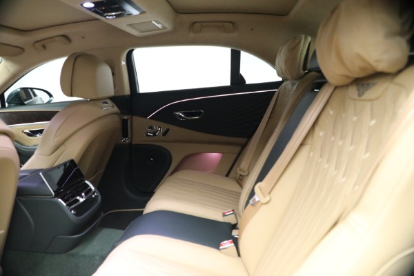New 2027 Bentley Flying Spur Azure for sale $363,300 at Rolls-Royce Motor Cars Greenwich in Greenwich CT 06830 23