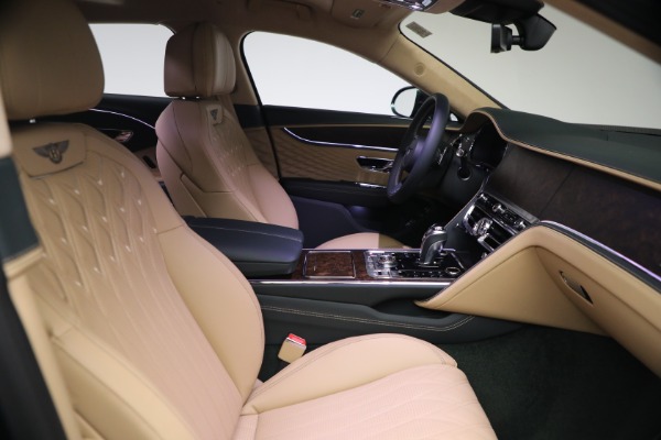 New 2027 Bentley Flying Spur Azure for sale $363,300 at Rolls-Royce Motor Cars Greenwich in Greenwich CT 06830 26