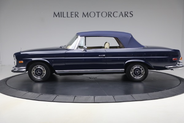 Used 1971 Mercedes-Benz 280SE 3.5 Cabriolet for sale $475,000 at Rolls-Royce Motor Cars Greenwich in Greenwich CT 06830 13