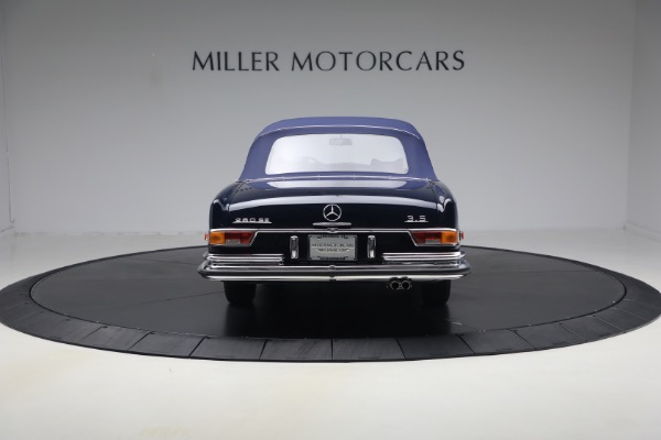 Used 1971 Mercedes-Benz 280SE 3.5 Cabriolet for sale $475,000 at Rolls-Royce Motor Cars Greenwich in Greenwich CT 06830 16
