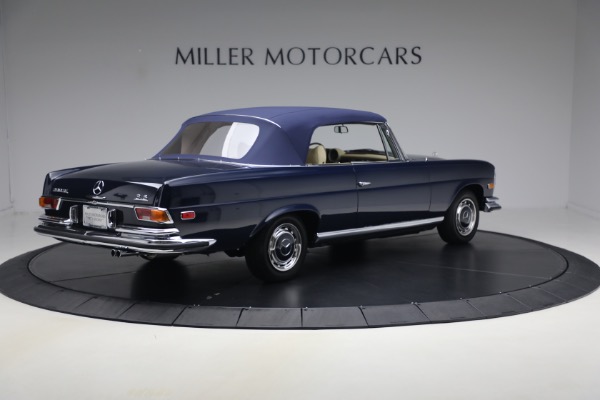 Used 1971 Mercedes-Benz 280SE 3.5 Cabriolet for sale $475,000 at Rolls-Royce Motor Cars Greenwich in Greenwich CT 06830 17