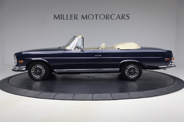 Used 1971 Mercedes-Benz 280SE 3.5 Cabriolet for sale $475,000 at Rolls-Royce Motor Cars Greenwich in Greenwich CT 06830 2