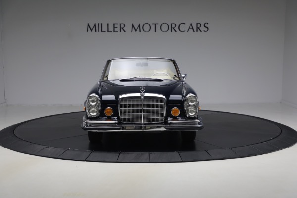 Used 1971 Mercedes-Benz 280SE 3.5 Cabriolet for sale $475,000 at Rolls-Royce Motor Cars Greenwich in Greenwich CT 06830 9