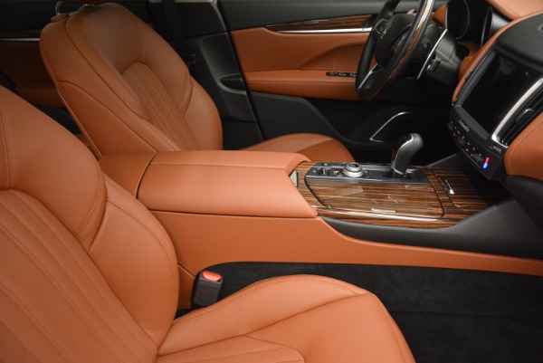 New 2017 Maserati Levante S for sale Sold at Rolls-Royce Motor Cars Greenwich in Greenwich CT 06830 20