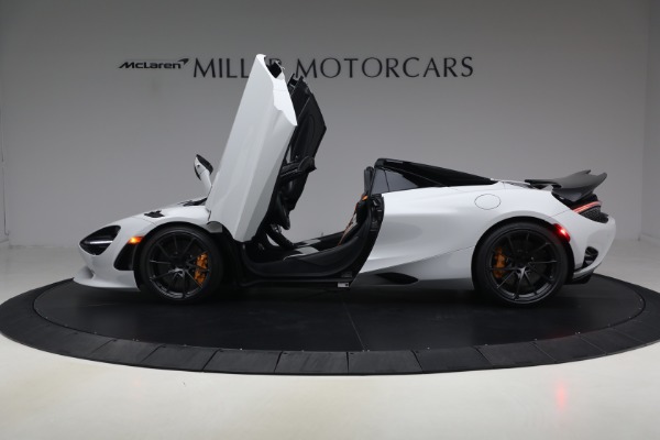 New 2027 McLaren 750S Spider Performance for sale $471,170 at Rolls-Royce Motor Cars Greenwich in Greenwich CT 06830 14