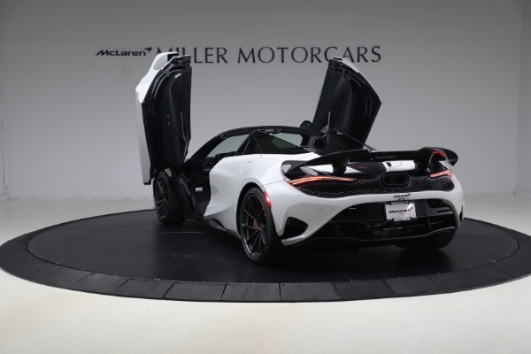 New 2027 McLaren 750S Spider Performance for sale $471,170 at Rolls-Royce Motor Cars Greenwich in Greenwich CT 06830 15