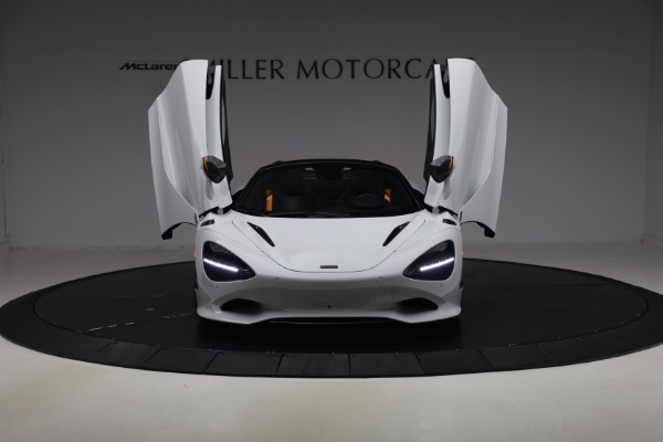 New 2027 McLaren 750S Spider Performance for sale $471,170 at Rolls-Royce Motor Cars Greenwich in Greenwich CT 06830 20