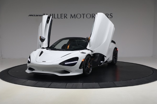 New 2027 McLaren 750S Spider Performance for sale $471,170 at Rolls-Royce Motor Cars Greenwich in Greenwich CT 06830 21