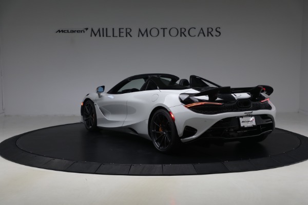 New 2027 McLaren 750S Spider Performance for sale $471,170 at Rolls-Royce Motor Cars Greenwich in Greenwich CT 06830 4