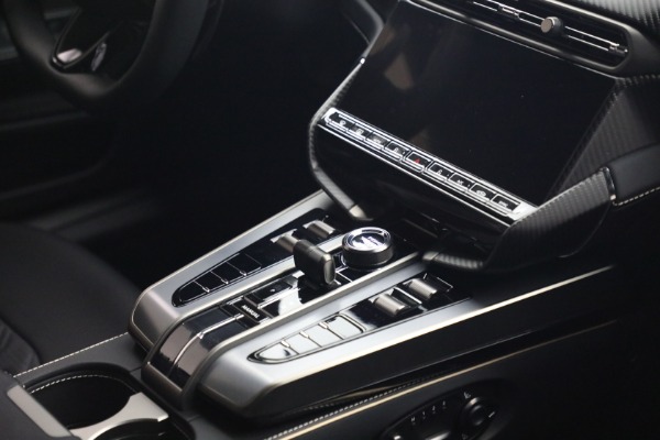 Used 2025 Aston Martin Vanquish for sale $415,900 at Rolls-Royce Motor Cars Greenwich in Greenwich CT 06830 28