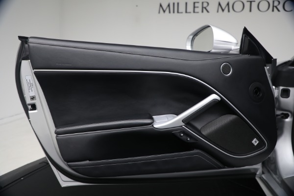 Used 2014 Ferrari F12berlinetta for sale $519,900 at Rolls-Royce Motor Cars Greenwich in Greenwich CT 06830 21