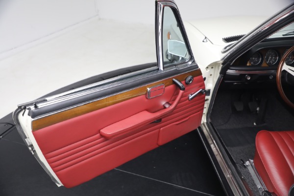 Used 1974 BMW 3.0CSi for sale $175,000 at Rolls-Royce Motor Cars Greenwich in Greenwich CT 06830 17