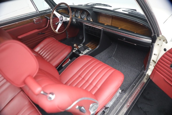 Used 1974 BMW 3.0CSi for sale $175,000 at Rolls-Royce Motor Cars Greenwich in Greenwich CT 06830 22