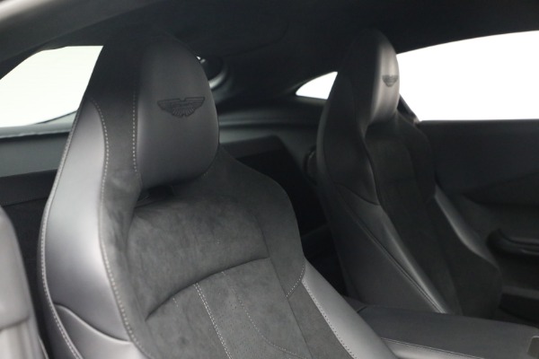 Used 2025 Aston Martin Vantage for sale $187,900 at Rolls-Royce Motor Cars Greenwich in Greenwich CT 06830 20