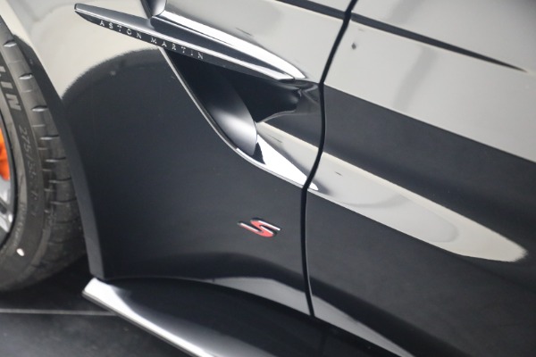 New 2026 Aston Martin Vantage S Roadster for sale $256,300 at Rolls-Royce Motor Cars Greenwich in Greenwich CT 06830 25