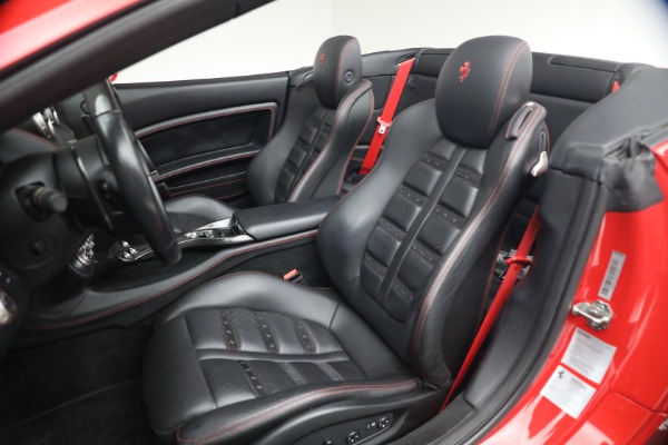 Used 2014 Ferrari California 30 for sale $115,900 at Rolls-Royce Motor Cars Greenwich in Greenwich CT 06830 16