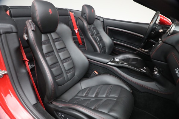 Used 2014 Ferrari California 30 for sale $115,900 at Rolls-Royce Motor Cars Greenwich in Greenwich CT 06830 19