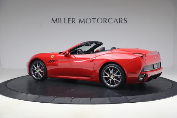 Used 2014 Ferrari California 30 for sale $115,900 at Rolls-Royce Motor Cars Greenwich in Greenwich CT 06830 5
