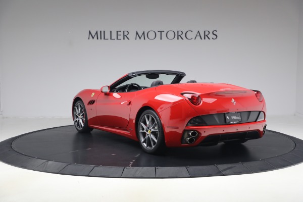 Used 2014 Ferrari California 30 for sale $115,900 at Rolls-Royce Motor Cars Greenwich in Greenwich CT 06830 6
