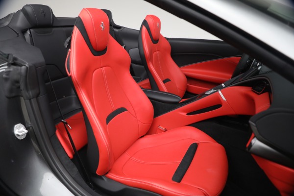 Used 2026 Ferrari Roma Spider for sale $309,900 at Rolls-Royce Motor Cars Greenwich in Greenwich CT 06830 18
