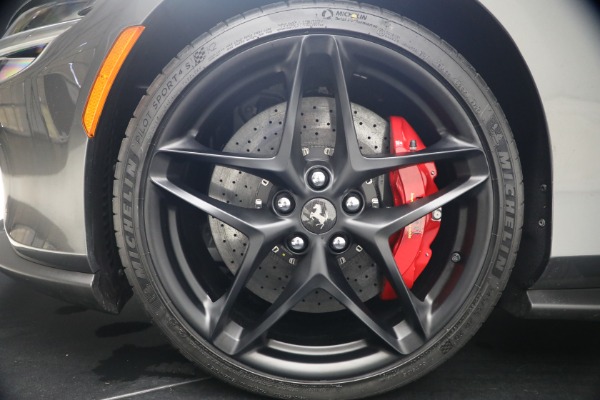 Used 2026 Ferrari Roma Spider for sale $309,900 at Rolls-Royce Motor Cars Greenwich in Greenwich CT 06830 26