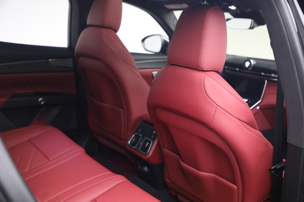 New 2027 Maserati Grecale Trofeo for sale $128,145 at Rolls-Royce Motor Cars Greenwich in Greenwich CT 06830 14