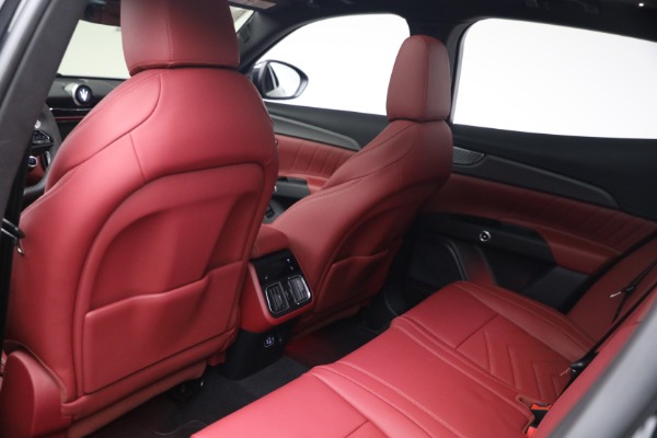 New 2027 Maserati Grecale Trofeo for sale $128,145 at Rolls-Royce Motor Cars Greenwich in Greenwich CT 06830 16