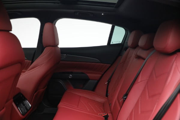 New 2027 Maserati Grecale Trofeo for sale $128,145 at Rolls-Royce Motor Cars Greenwich in Greenwich CT 06830 18