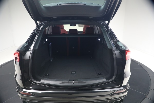 New 2027 Maserati Grecale Trofeo for sale $128,145 at Rolls-Royce Motor Cars Greenwich in Greenwich CT 06830 25