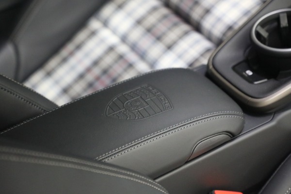 Used 2025 Porsche 911 Turbo 50 Years for sale $355,900 at Rolls-Royce Motor Cars Greenwich in Greenwich CT 06830 23