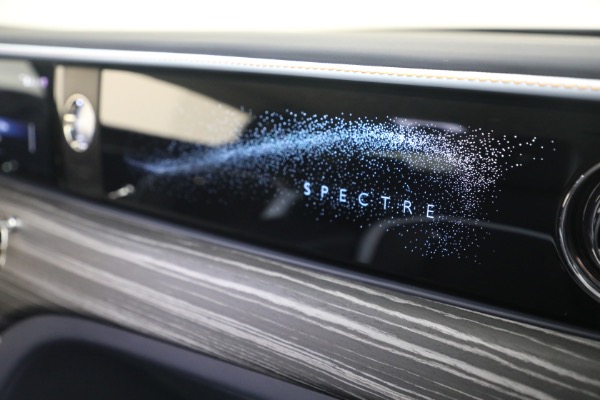 Used 2024 Rolls-Royce Spectre for sale $345,900 at Rolls-Royce Motor Cars Greenwich in Greenwich CT 06830 25