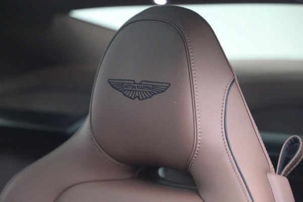 Used 2025 Aston Martin Vanquish for sale $429,900 at Rolls-Royce Motor Cars Greenwich in Greenwich CT 06830 25
