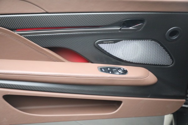 Used 2025 Aston Martin Vanquish for sale $429,900 at Rolls-Royce Motor Cars Greenwich in Greenwich CT 06830 26