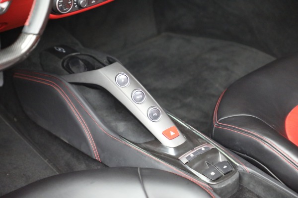 Used 2019 Ferrari 488 Spider for sale $419,900 at Rolls-Royce Motor Cars Greenwich in Greenwich CT 06830 21