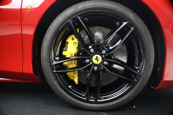 Used 2019 Ferrari 488 Spider for sale $419,900 at Rolls-Royce Motor Cars Greenwich in Greenwich CT 06830 26